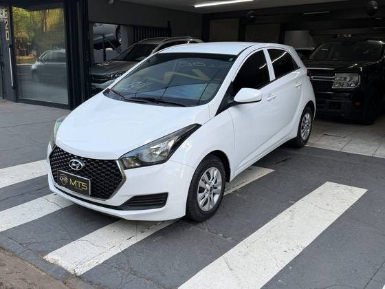 HYUNDAI HB20 1.0 UNIQUE 12V FLEX 4P MANUAL HYUNDAI HB20 1.0 UNIQUE 12V FLEX 4P MANUAL